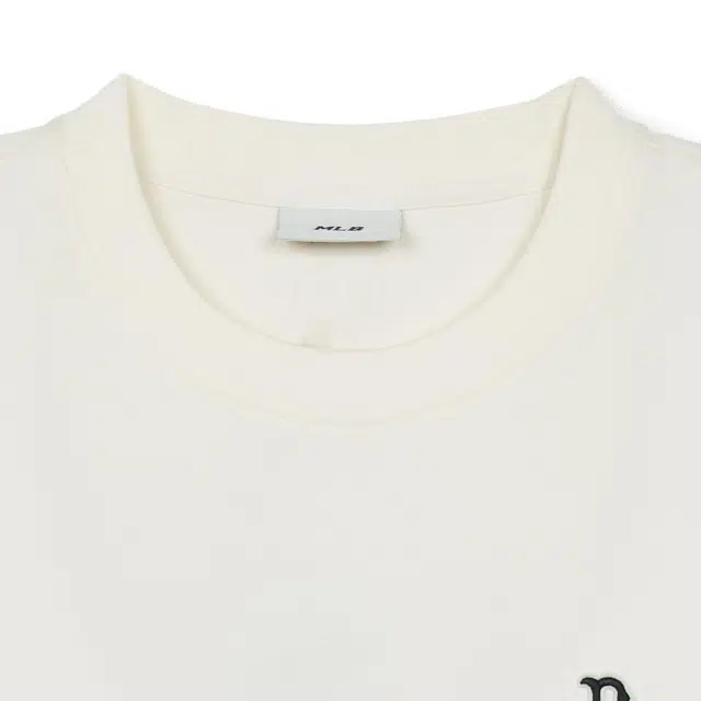 MLB BASIC SMALL LOGO T