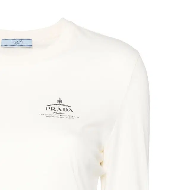 PRADA Logo T