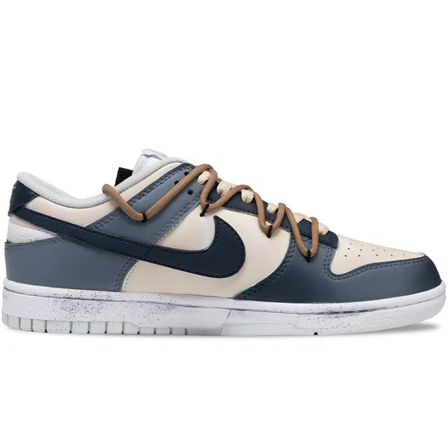 Nike Dunk Low Retro