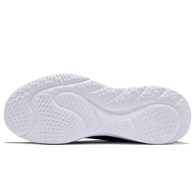 鸿星尔克 飞龙 舒适透气减震轻便 低帮跑步鞋 男款 正黑碳灰