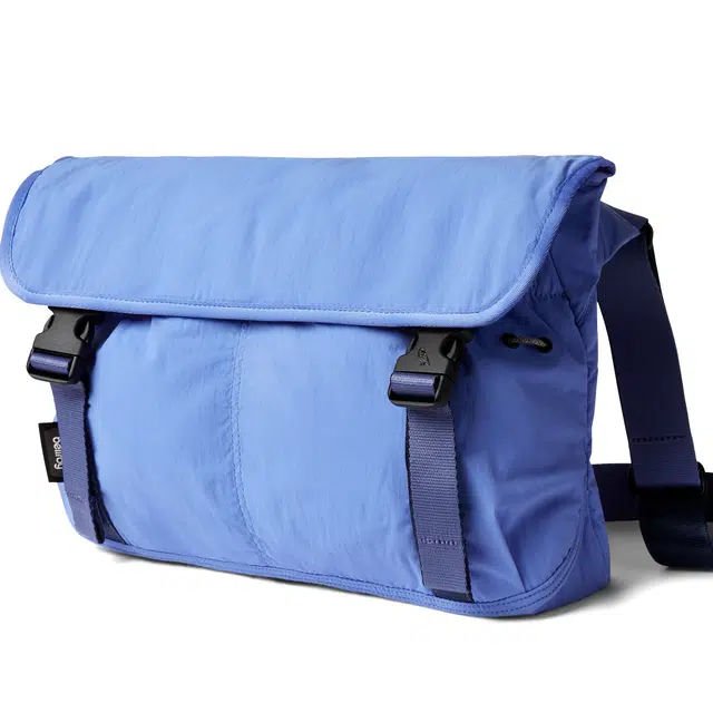 BELLROY Cinch Messenger Bag 12L