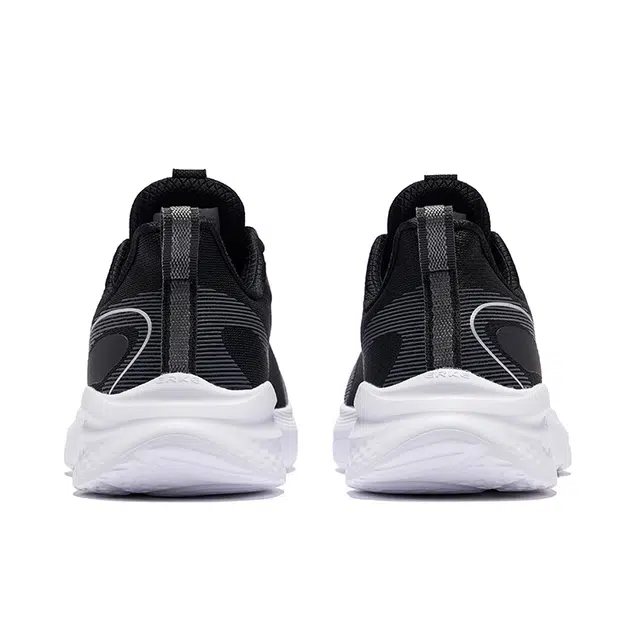 鸿星尔克 飞龙 舒适透气减震轻便 低帮跑步鞋 男款 正黑碳灰