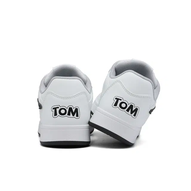 TALKING TOM
