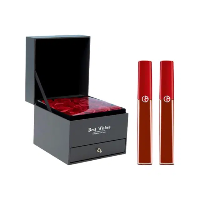 GIORGIO ARMANI