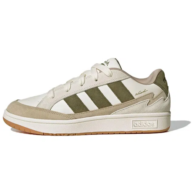adidas WCARD ADV