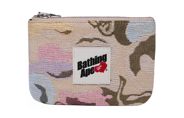 A BATHING APE