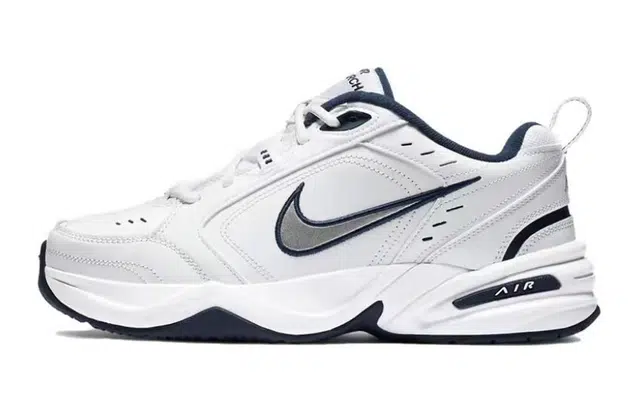 Nike Air Monarch 4