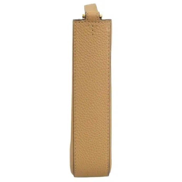 TORY BURCH T