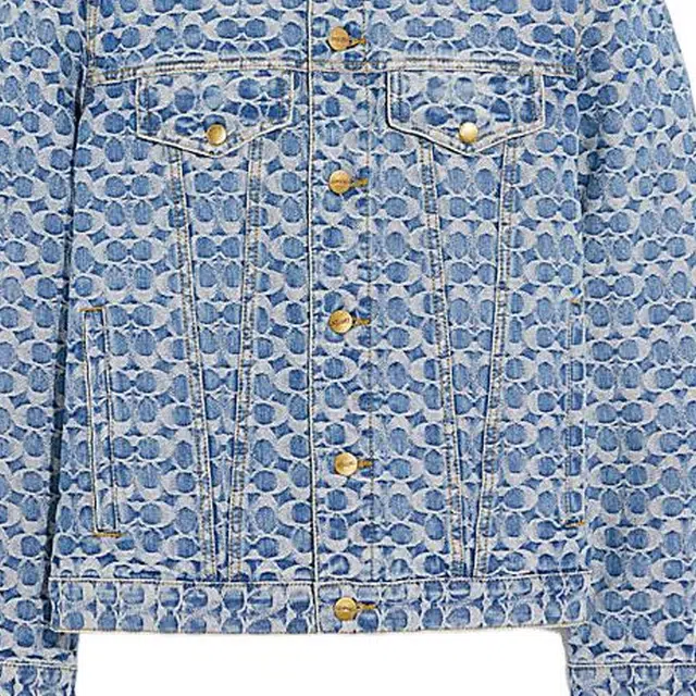 COACH SS22