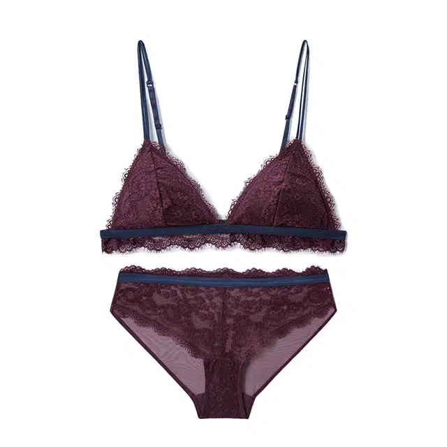 弗利少女 法式蕾丝三角杯无钢圈可拆卸胸垫内衣裤套装