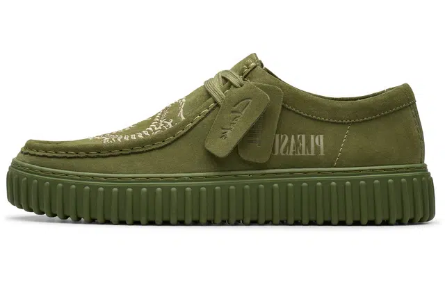 Pleasure x Clarks