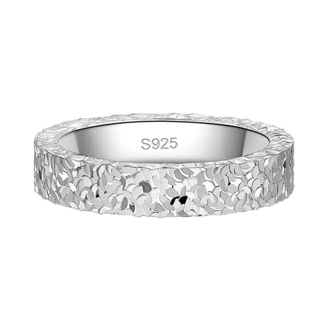 S925