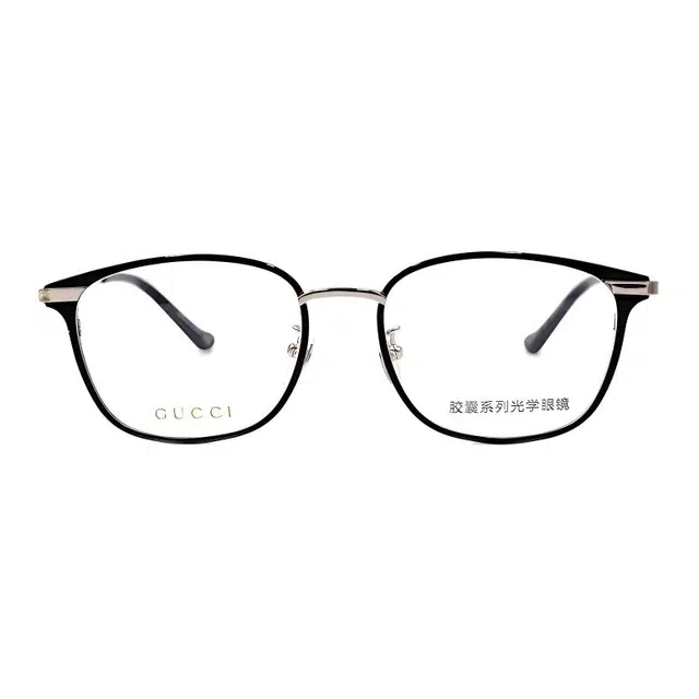 GUCCI 54mm