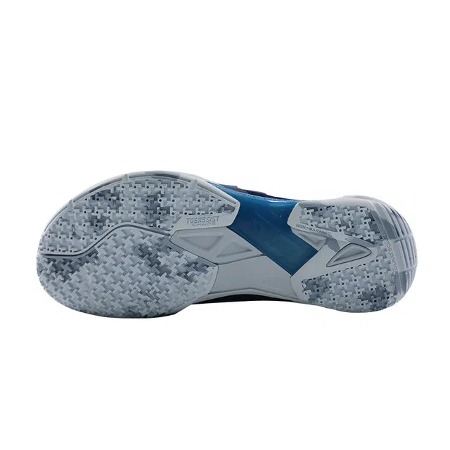 YONEX