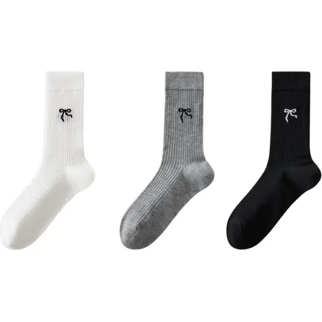 十三日季 时尚刺绣舒适堆堆袜中筒袜 女款 组合装