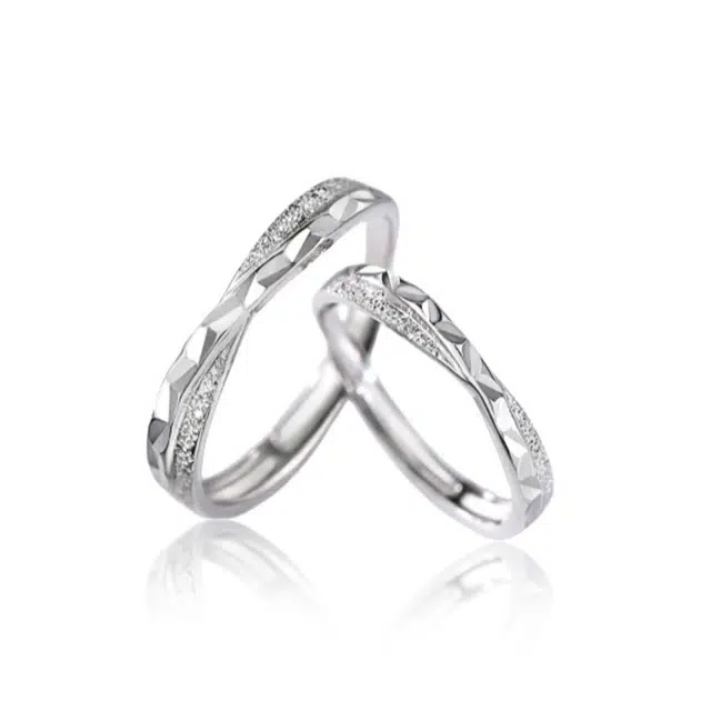 克兰茜 星光闪闪 钟爱久久对戒 精致浪漫爆闪高级感 开口戒可调节 甜蜜恋爱三秒心动 告白约会表白礼盒 铜 戒指 男女同款情侣款