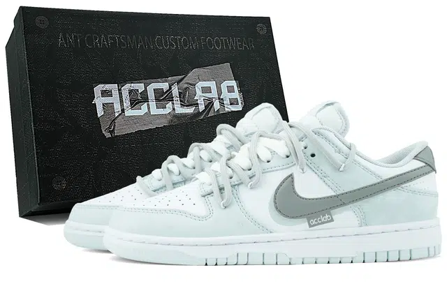 Nike Dunk Low Grey White