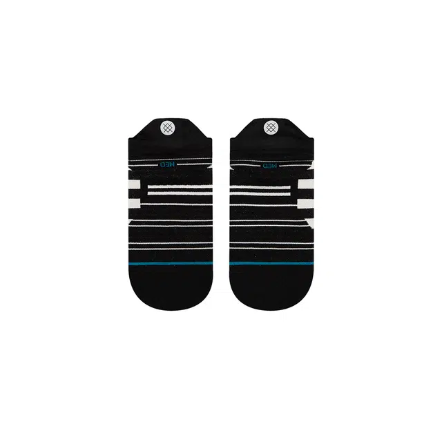Stance 218 1