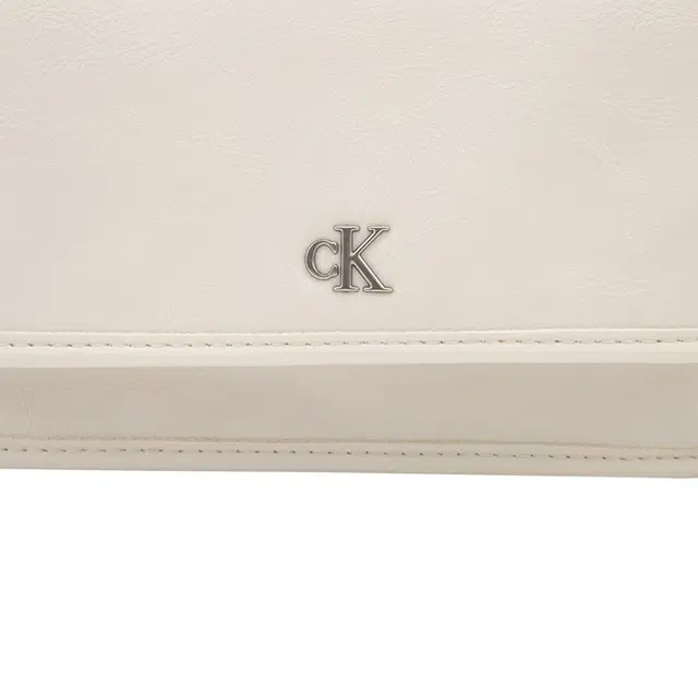 CALVIN KLEIN