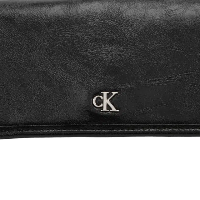 CALVIN KLEIN