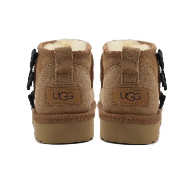 UGG CLASSIC ULTRA MINI