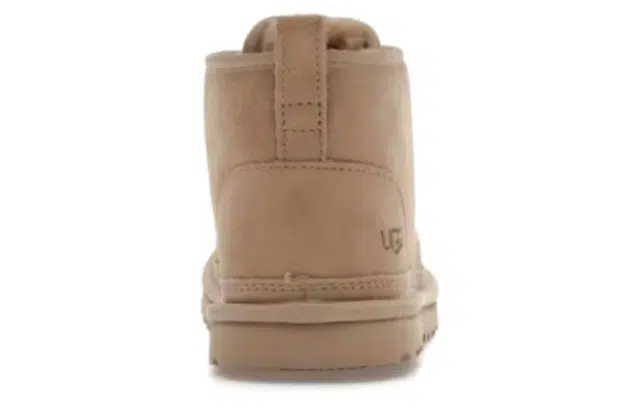 UGG