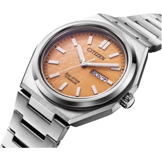 CITIZEN 100