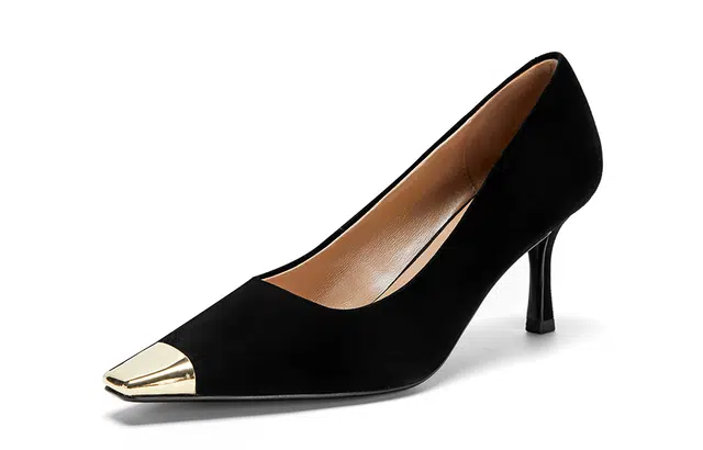 NINE WEST