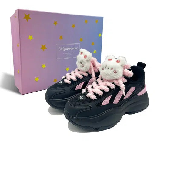 adidas Originals OZGAIA