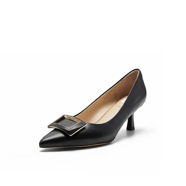 NINE WEST