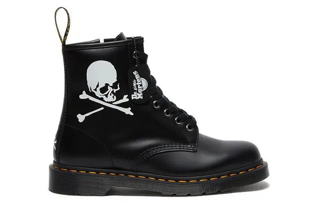 Mastermind World x Dr.Martens 1460