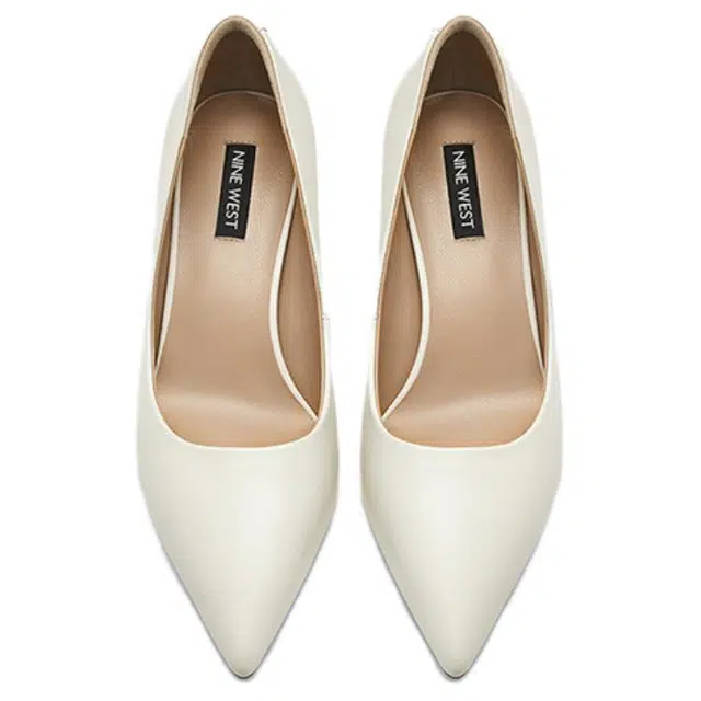 NINE WEST