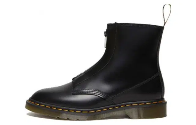 Dr. Martens Cabbott Black