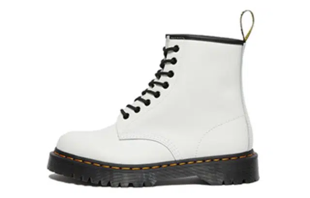 Dr. Martens 1460 White