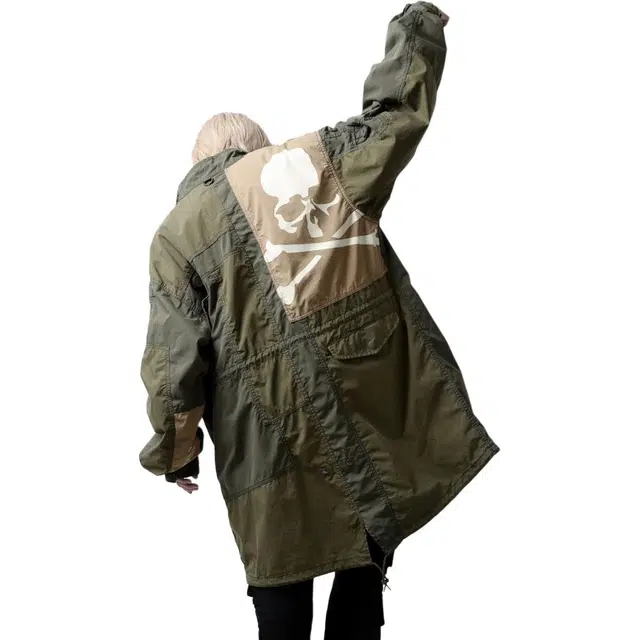 MASTERMIND WORLD x Alpha Industries