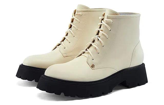 NINE WEST