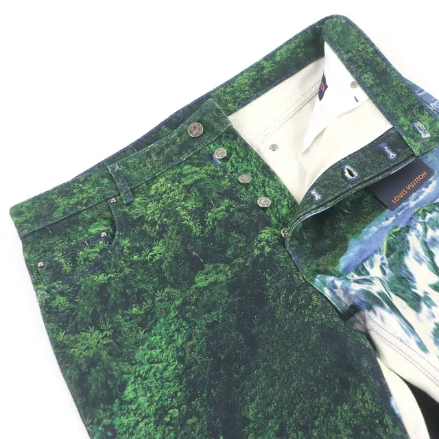 LOUIS VUITTON LV