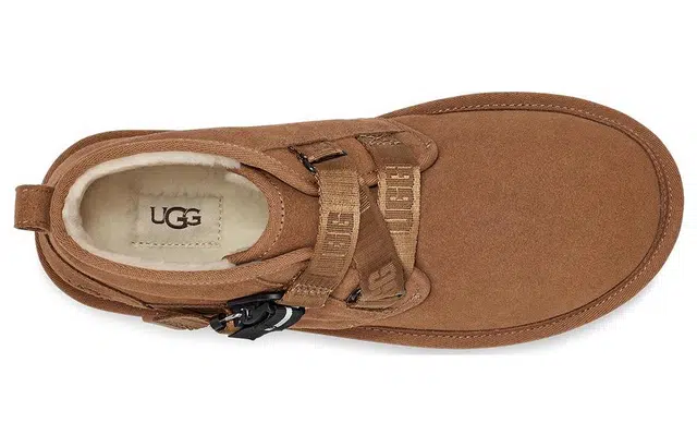 UGG
