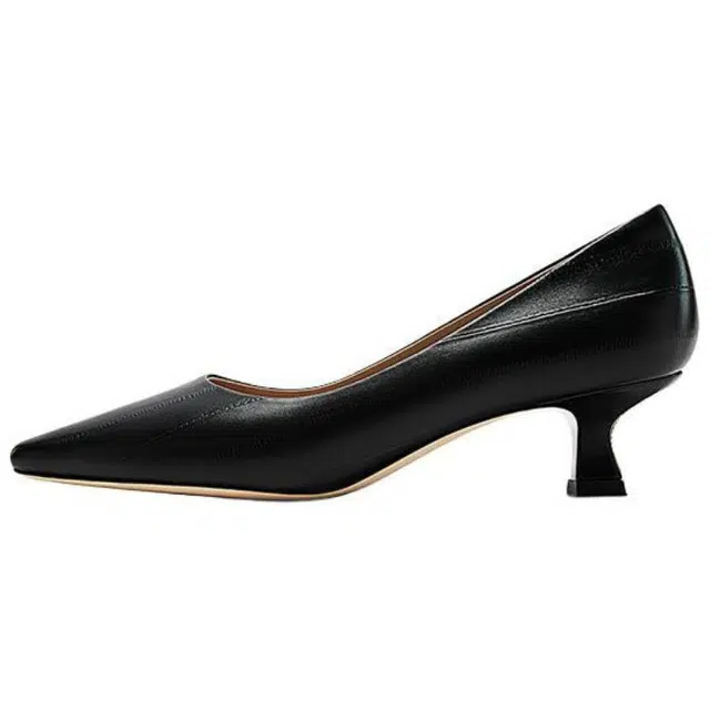 NINE WEST