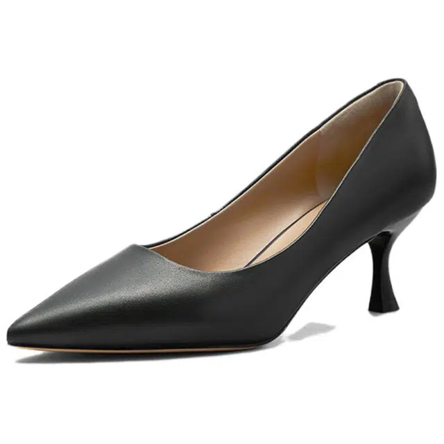 NINE WEST