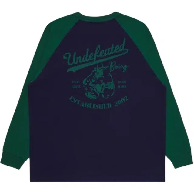 UNDEFEATED FW24 T