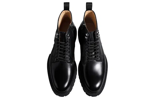 SKARO x THOM WILLS