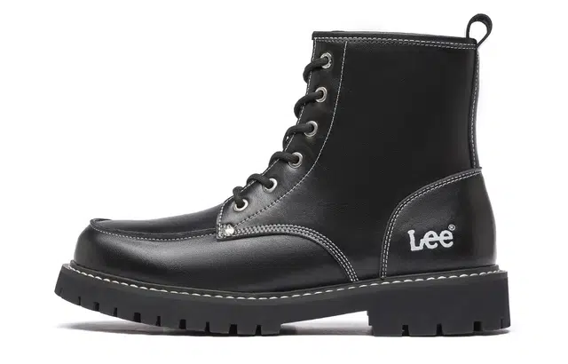 Lee