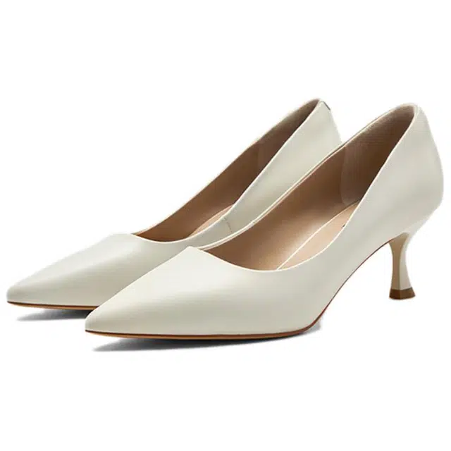 NINE WEST