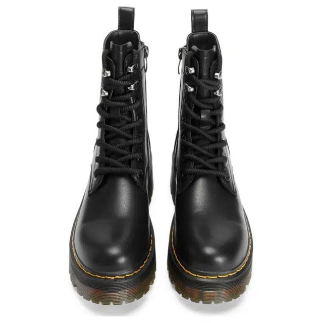 TOOMANYSHOES PU