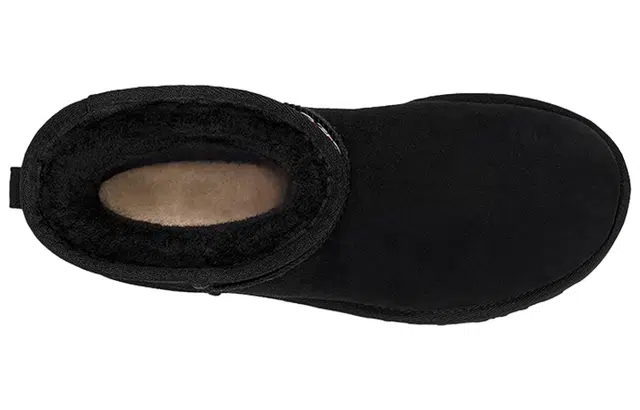 UGG Classic Mini Stud II