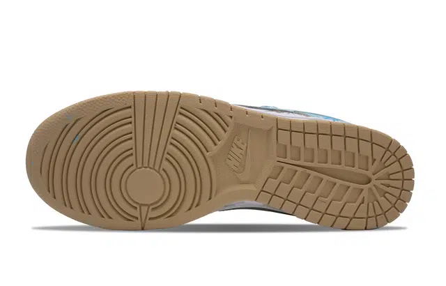 Nike Dunk Low "Cloud Blue"