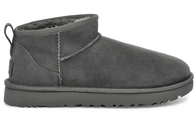 UGG CLASSIC ULTRA MINI