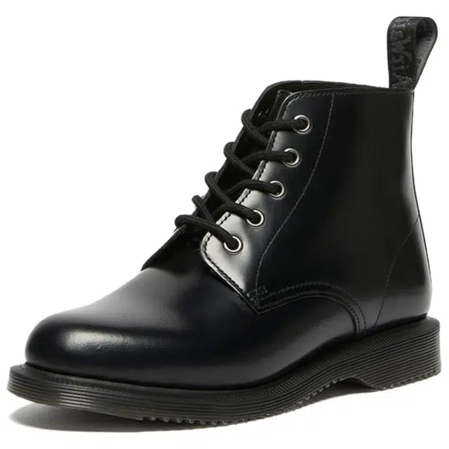 Dr.Martens