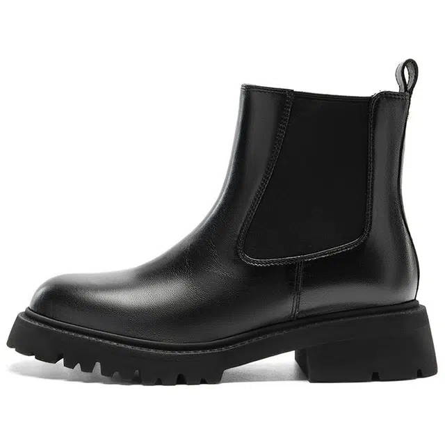 NINE WEST